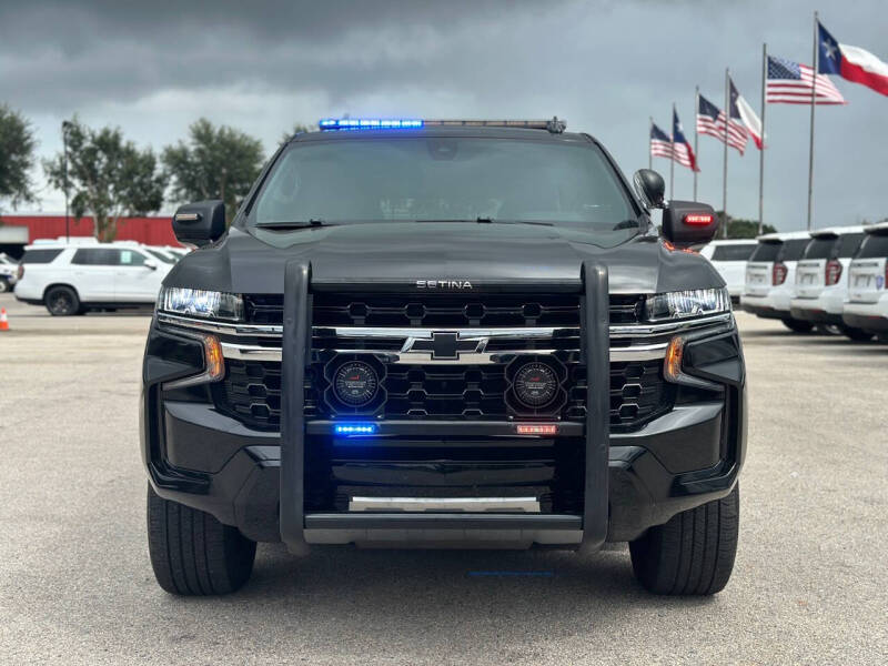 Cap fleet truck with custom upfitting solutions.